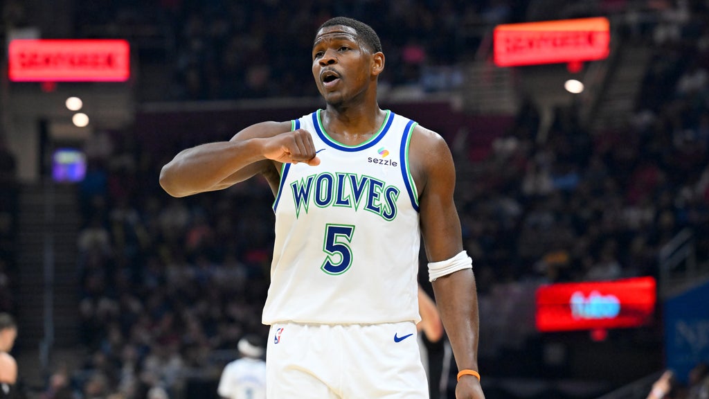 Timberwolves star Anthony Edwards to undergo knee procedure, will miss up to 2 months, ESPN sources says — St. Louis Park Sports news