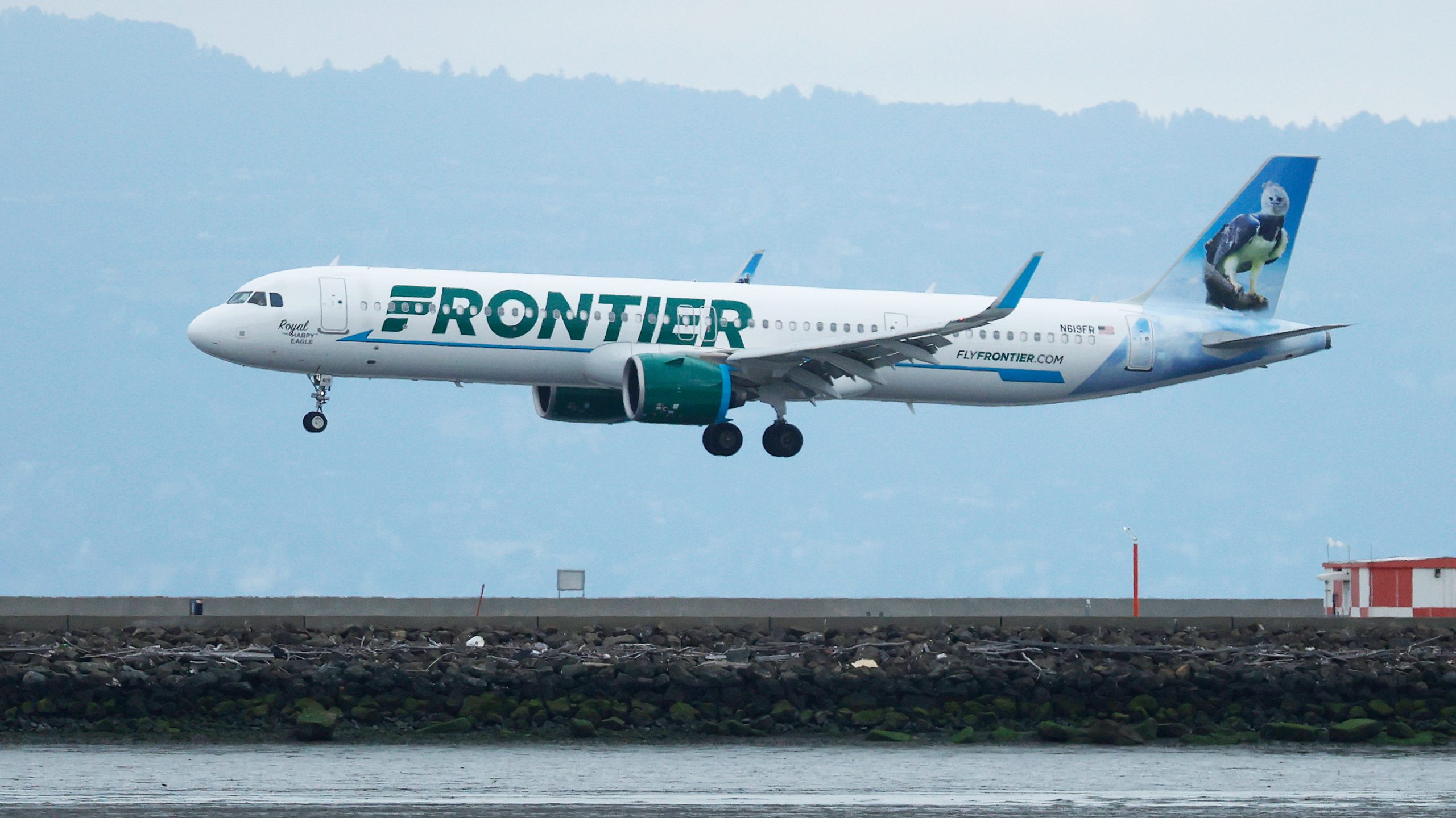 Frontier Airlines posts surprise profit after prices increase, rivals pull back — St. Louis Park Community news